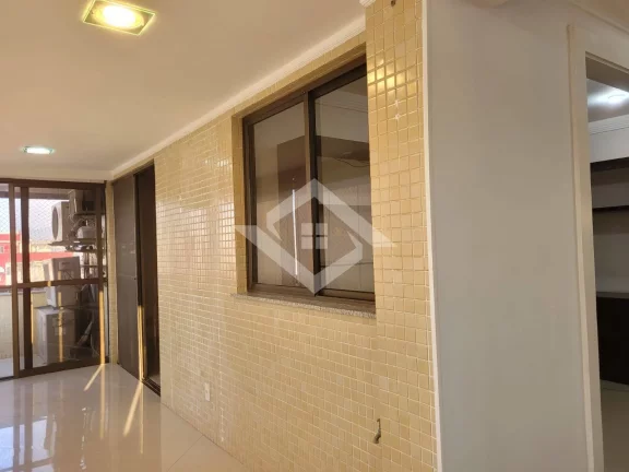 Imagem Apartamento Tipo 3 Suítes (Transformado em 2) com Closet na Barra Olímpica