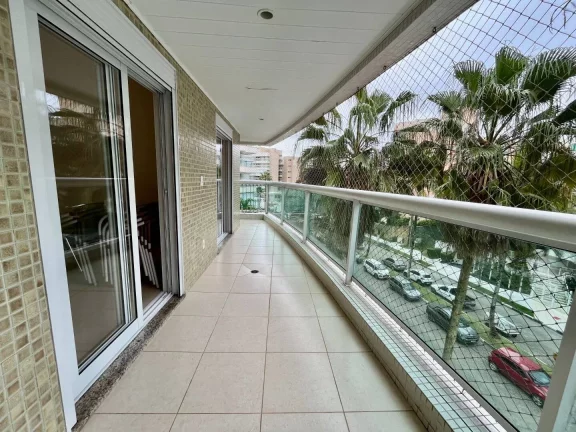 Imagem Apartamento com 3 dormitórios à venda, 90 m por R$ 2.900.000,00 - Riviera