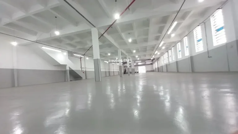Imagem Galpão Comercial para Locação em São Paulo-SP - Bairro Aricanduva - 1 Sala, 2 Banheiros, 11 Vagas de Garagem, 1.650m² de Área