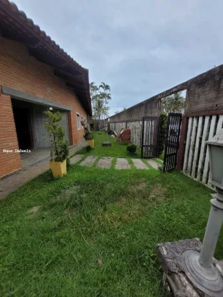 Imagem Casa para Venda em Itanhaém, Jardim Itanhaem, 4 dormitórios, 4 suítes, 2 banheiros, 6 vagas