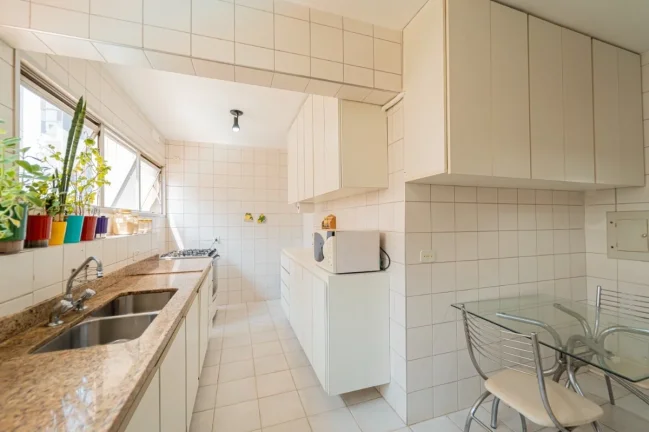 Imagem Apartamento Rua Tabapuã - 121M², 3 Dorms, 1 Suíte, 2 Vagas Cobertas e Livre, Piscina, Academia, Churrasqueira.