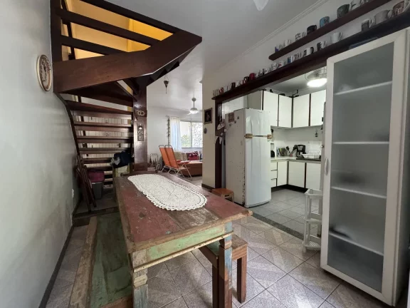 Imagem Casa com 3 dormitórios na Praia das Toninhas