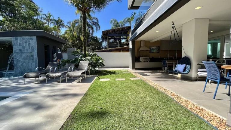 Imagem *Casa Moderna à Venda na Riviera de São Lourenço - Módulo 21*