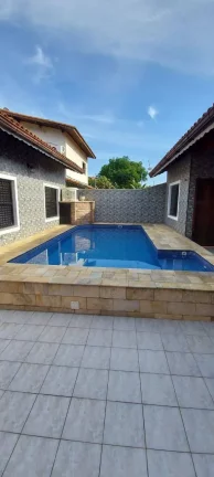 Imagem CASA COM PISCINA 3 DORM. OTIMO BAIRRO