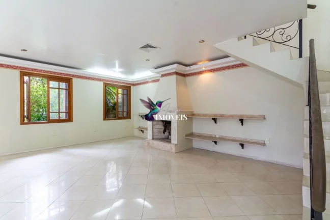 Imagem Casa à venda no bairro Vila Eunice Nova - Cachoeirinha/RS