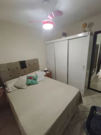 Imagem Casa com 3 quartos no Porto Novo, São Gonçalo/RJ