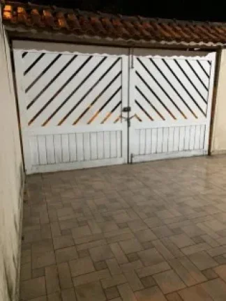 Imagem Casa para Venda em Itanhaém, Jardim Coronel, 2 dormitórios, 1 suíte, 1 banheiro, 5 vagas