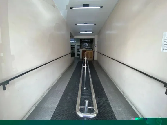 Imagem Grande Oportunidade! Sala comercial à venda no Centro de Barbacena