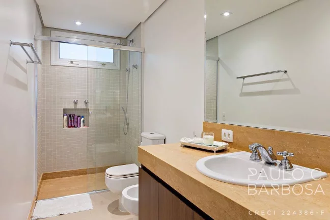 Imagem Jardim América Venda - 3 Dormitórios (1 Suíte) - 250m² - Reformado