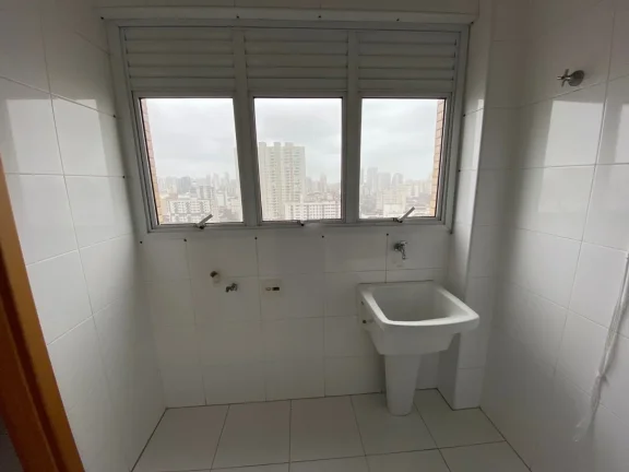 Imagem Ótimo apartamento a venda em Santos na Vila Belmiro, vazio.