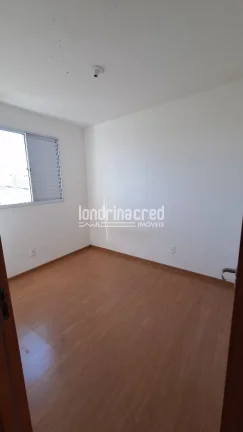 Imagem Apartamento semi-mobiliado no Spazio La Vitta, 2 quartos, cozinha planejada, vaga coberta, próximo à UEL, área de lazer e mini market no condomínio.