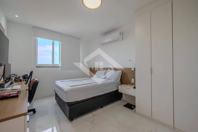 Imagem Maravilhosa Casa Duplex Porteira Fechada - Vargem Pequena - Venda