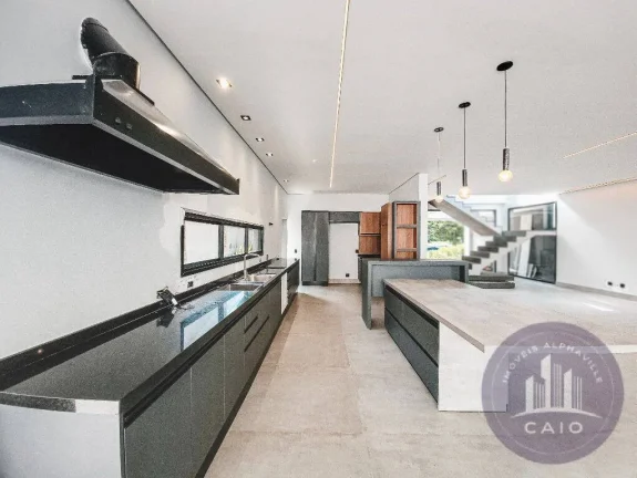 Imagem Casa 300m², 4 dormitórios a venda ou aluguel por R$ 35.000 - Alphaville/SP