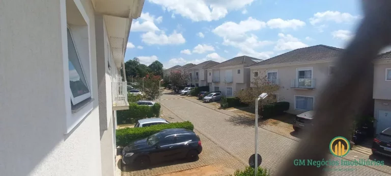 Imagem Linda casa 3 dormitórios, sendo 1 suíte com closet em condomínio com lazer