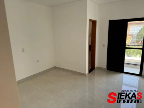 Imagem Casa à venda na Vila Ré em São Paulo-SP: 2 quartos, 1 suíte, 2 banheiros, 2 vagas de garagem!