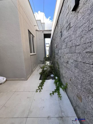 Imagem VENDO CASA DE 3/4 SENDO UMA SUÍTE NO CONDOMÍNIO CASA DE TURIM - SIM