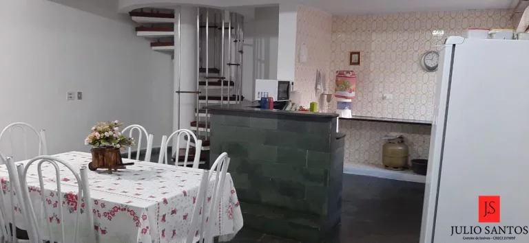 Imagem DUAS CASAS NO PEREQUÊ AÇU PROXIMO PRAIA