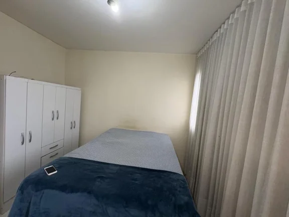 Imagem Excelente apartamento de 2 quartos com dependência aconchegante e bem localizado para chamar de seu? Então não perca essa oportunidade!