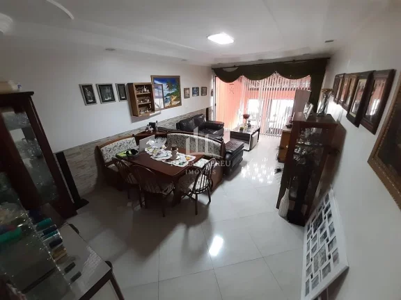 Imagem Casa de 275 m², Térrea no Centro de Mauá, 3 Dormitórios, 2 Banheiros, 5 Vagas ou mais, Vila Bocaina, Mauá-SP