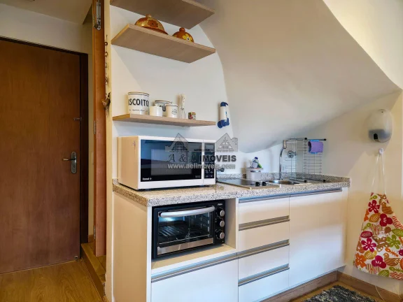 Imagem Flat duplex à venda em Campos do Jordão – Vila Everest, 2 suítes e lareira