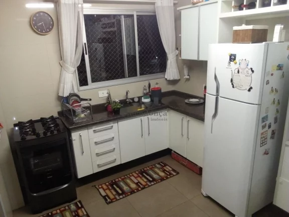 Imagem Apartamento a venda em Pinheiros com 2 quartos e 1 vaga. 82m2