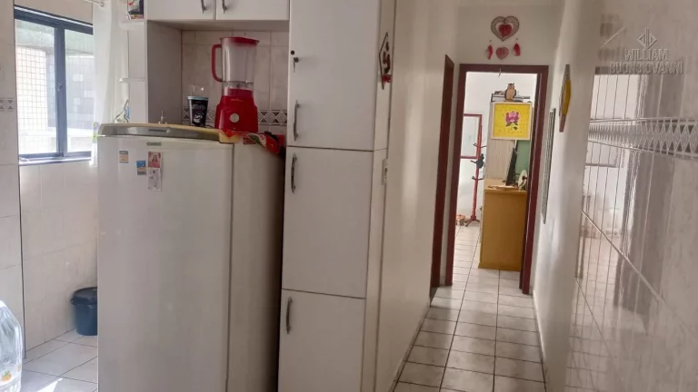 Imagem Apartamento em Praia Grande, Guilhermina, com 1 quarto e sacada, 49m².