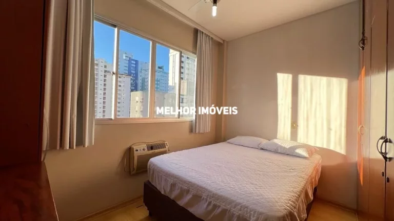 Imagem Apartamento Mobiliado com 01 dormitório na Quadra Mar de Balneário Camboriú.