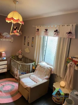 Imagem SANTO ANDRÉ Sobrado 280M², 3 dormitórios, 2 vagas, espaço gourmet, com ótima localização e valor !!!