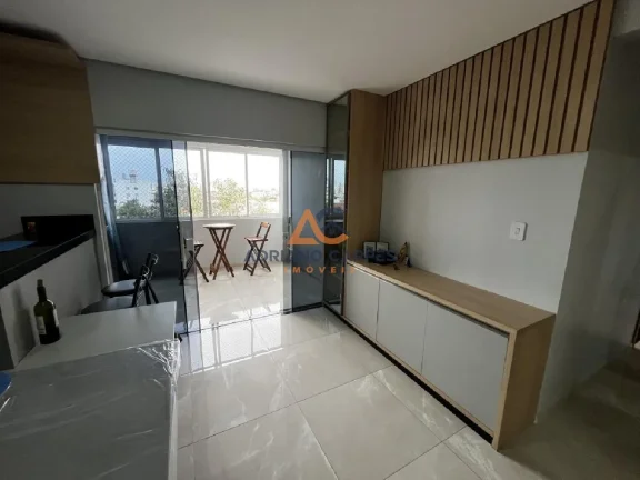Imagem Adriano Carpes Imóveis vende apartamento semimobiliado com 2 dormitórios sendo 1 suíte e sacada com churrasqueira na praia de Gravatá na cidade de Navegantes