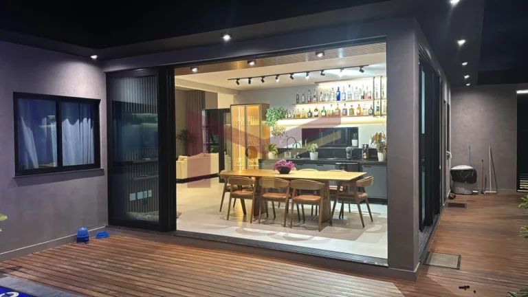 Imagem Casa alto padrão 3 suítes com closet no Damha I