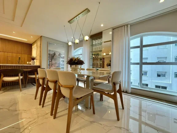 Imagem Apartamento 4Dormitórios dependência - Bairro Navegantes