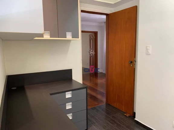 Imagem Apartamento com 3 dormitórios à venda, 211 m² por R$ 1.500.000,00 - Boqueirão - Santos/SP