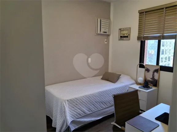 Imagem Apartamento à venda com 2 quartos, sendo 1 suíte, no condomínio Parthenon Royal Brooklin, São Paulo - SP