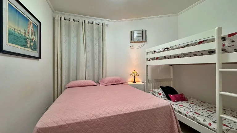 Imagem Apartamento com 3 dormitórios à venda, 100 m por R$ 2.500.000,00 - Riviera