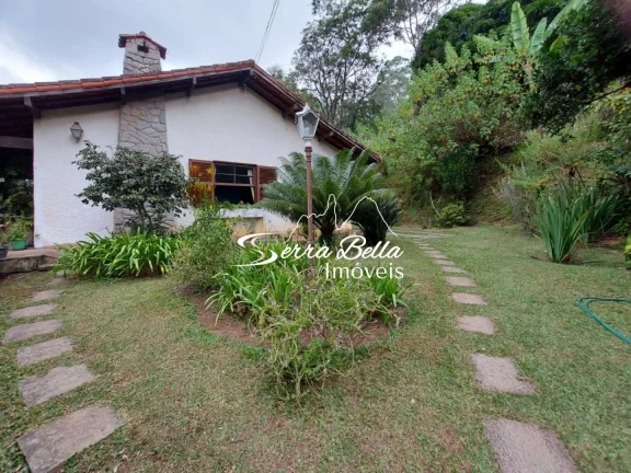 Imagem Casa com 3 dormitórios à venda, 174 m² por R$ 1.300.000,00 - Albuquerque - Teresópolis/RJ