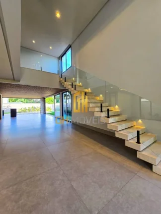Imagem SO0428

Sobrado no Jardim Verona, em terreno com 507m² com 392m² de área construída 

O sobrado ...