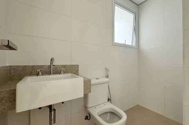 Imagem Apartamento com 3 dormitórios à venda, 110 m por R$ 3.550.000,00 - Riviera