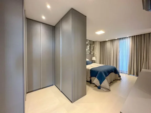 Imagem Casa em Condominio 5 Dormitórios - Bairro --