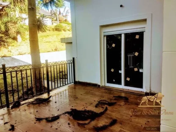 Imagem Bela Casa á venda em condomínio fechado Campos do Jordão-SP