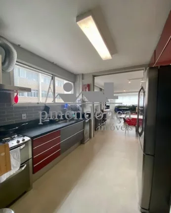 Imagem Apartamento totalmente reformado, 3 dormts, 1 suite, 2 vagas, proximo metro