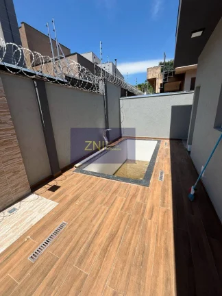 Imagem Casa à Venda no Residencial Vila Romana R 1517