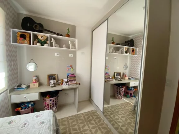 Imagem Sobrado com 3 dormitórios à venda, 89 m² por R$ 685.000,00 - Itaoca - Guararema/SP