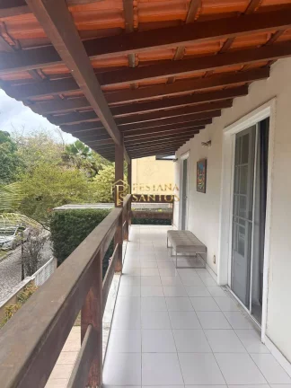 Imagem Casa Triplex à Venda no Condomínio Jardim Nova Barra