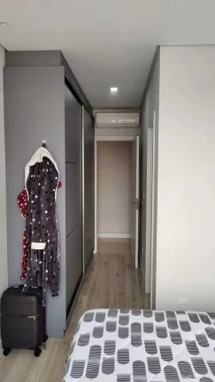 Imagem Apartamento com 2 dormitórios sendo 1 suíte e 2 vagas de garagem no bairro São Judas em Itajaí - SC