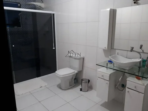 Imagem Casas e 2 salões - Bairro Massaguaçu - Caraguatatuba