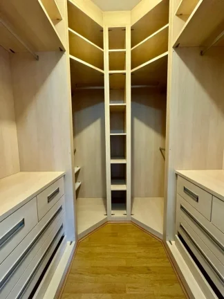 Imagem Apartamento 142M², 3Q, 3 Suítes, 5 Banheiros, 3 Vagas, Lavabo, Academia, Piscinas, Churrasqueira, Quadra, Depósito, Playground, Closet, Copa, Despensa