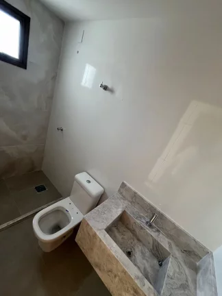Imagem Apartamento Alto Padrão, 03 Quartos, 01 Suite, 02 Vagas de Garagem, Area de Lazer, Praia do Morro, Guarapari - ES