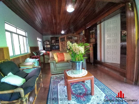 Imagem Casa a Venda na Região do Passos da Mantiqueira, Campos do Jordão - SP.