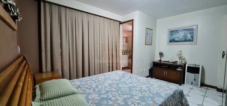 Imagem Cobertura duplex frente mar com 320 m² de área útil com 3 vagas de garagem e la