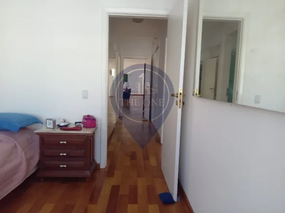 Imagem Aluguel de Cobertura Luxuosa no Jardim Paulista, São Paulo-SP: 3 Quartos, 1 Suíte, 2 Salas, 2 Banheiros, 2 Vagas de Garagem e 201m² de Área!